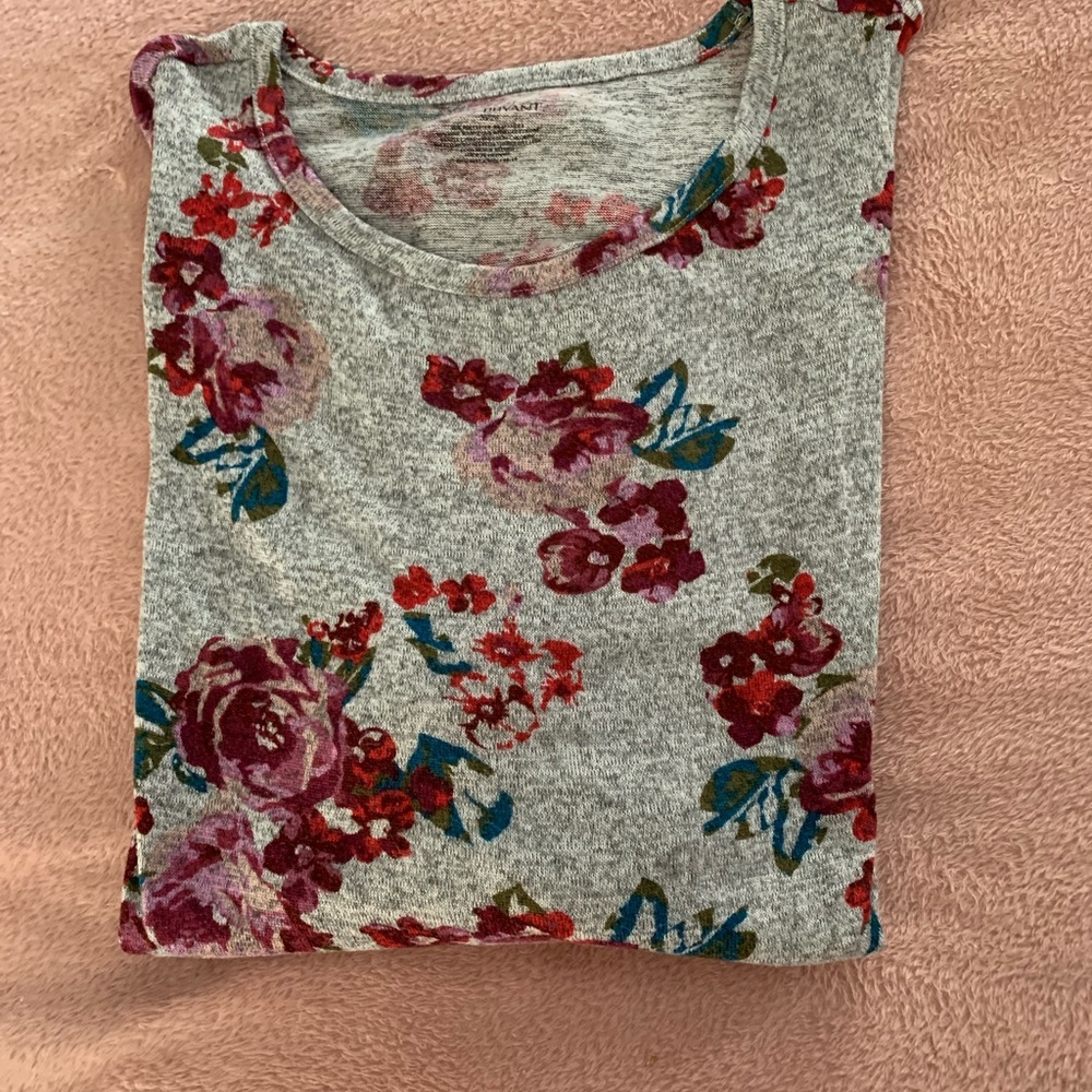Women’s Floral Top Size 26/28